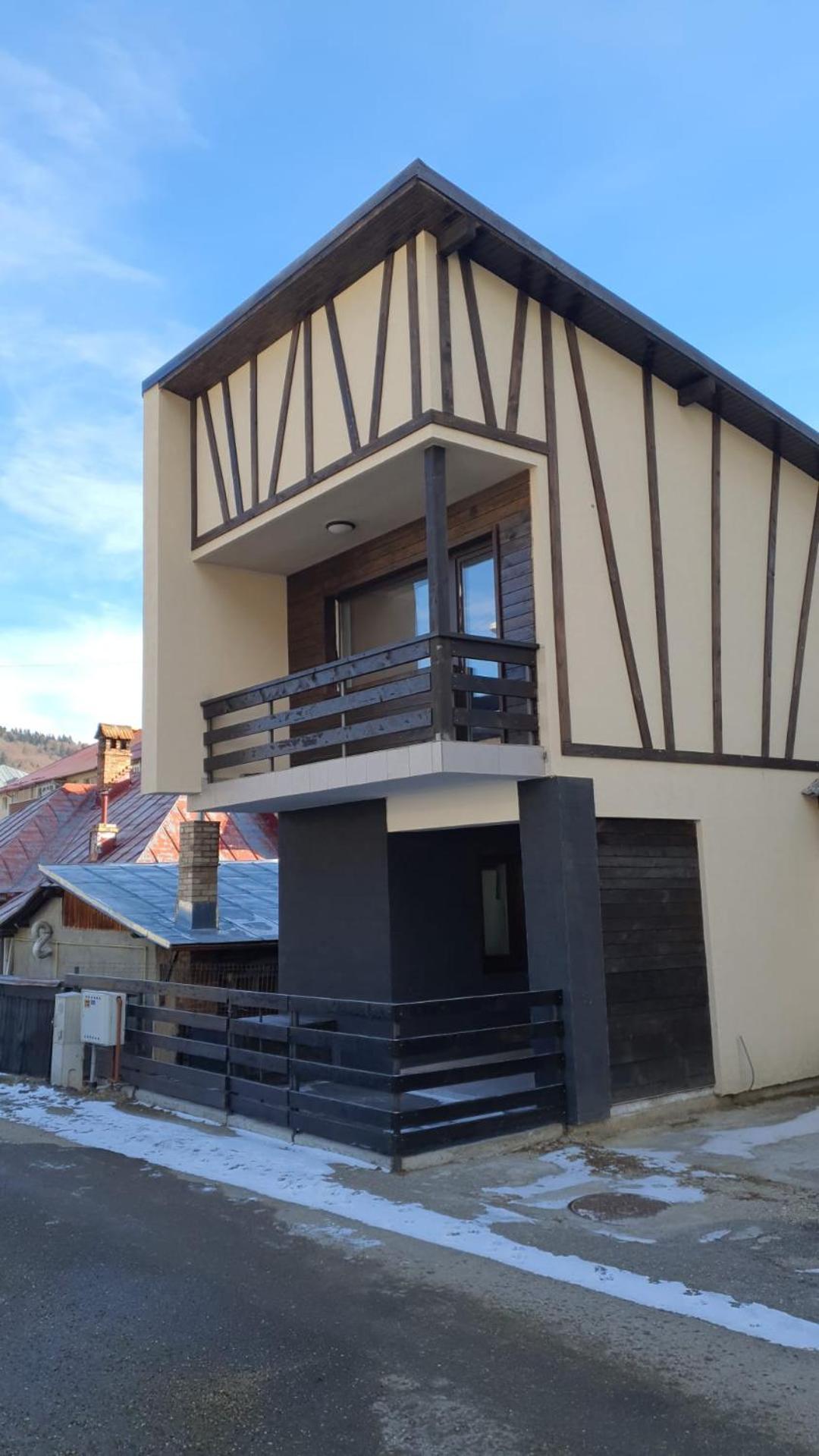 Casa Ama Villa Buşteni Exterior foto